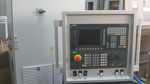 Комплектный электрошкаф на базе СЧПУ Sinumerik 828D и Sinamics S120